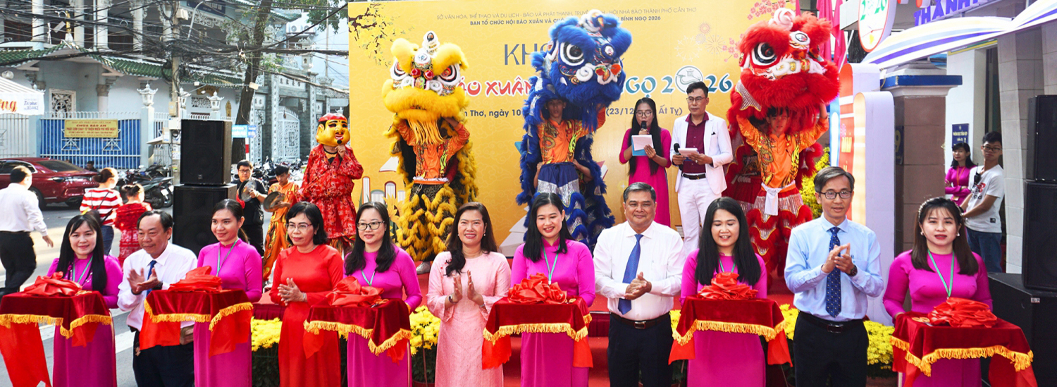 HỘI BÁO XUÂN ẤT TỴ 2025 THÀNH PHỐ CẦN THƠ